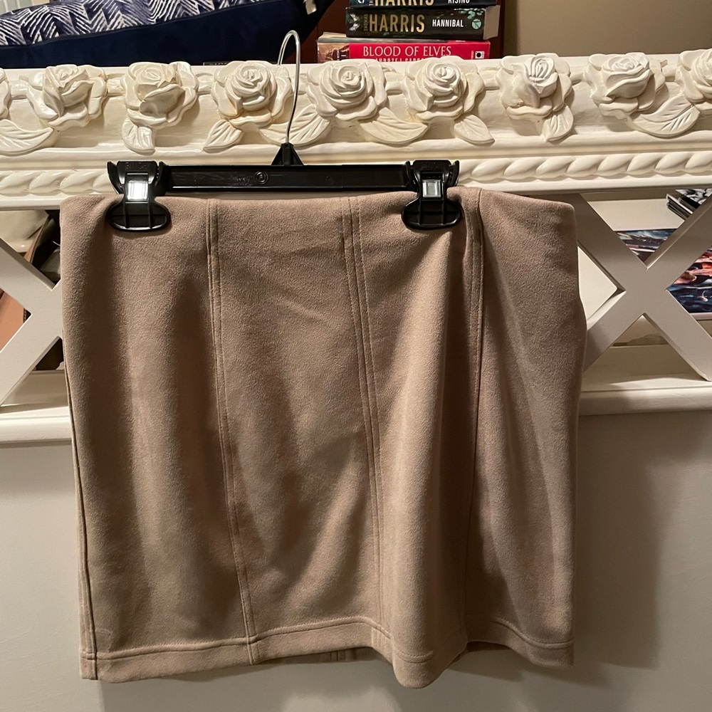 tan skirt